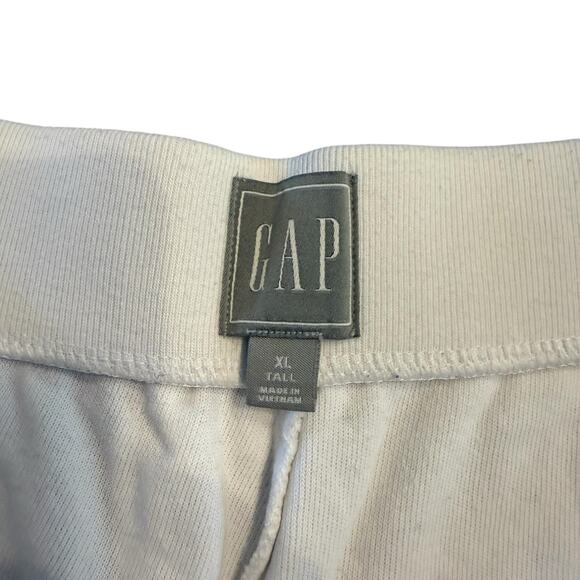 Gap Womens white terry shorts, elastic waist, XL tall - Picture 3 of 4